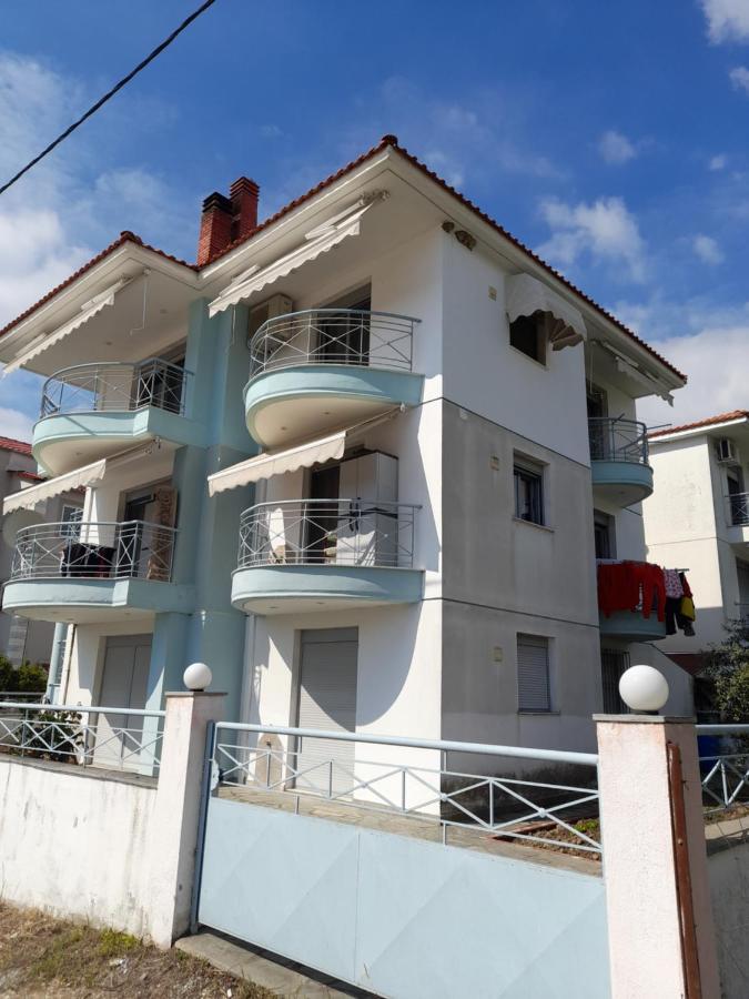 Dominikis Appartment Néa Péramos Kültér fotó