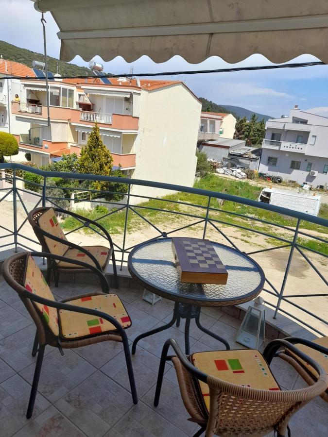 Dominikis Appartment Néa Péramos Kültér fotó