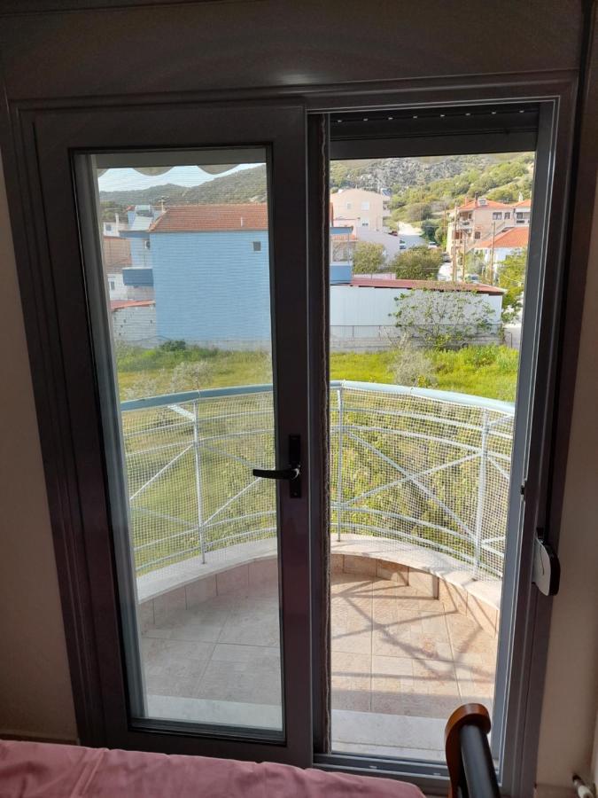 Dominikis Appartment Néa Péramos Kültér fotó