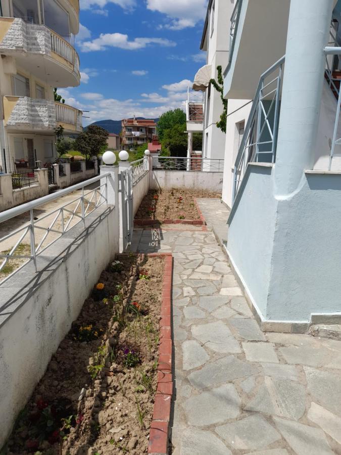 Dominikis Appartment Néa Péramos Kültér fotó